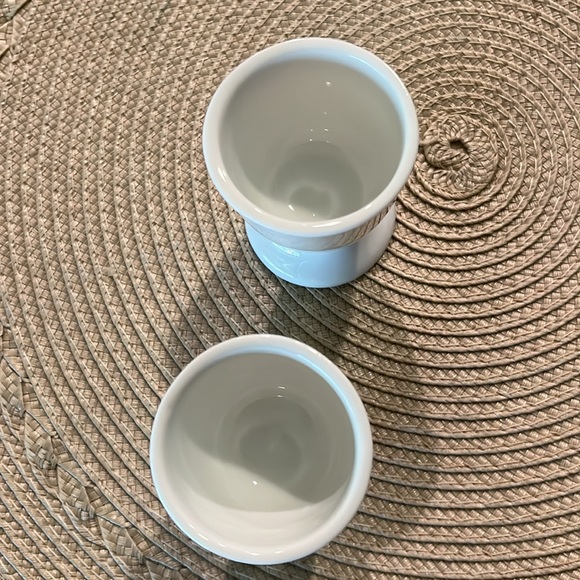 Porcelain Egg Holders - Picture 2 of 3